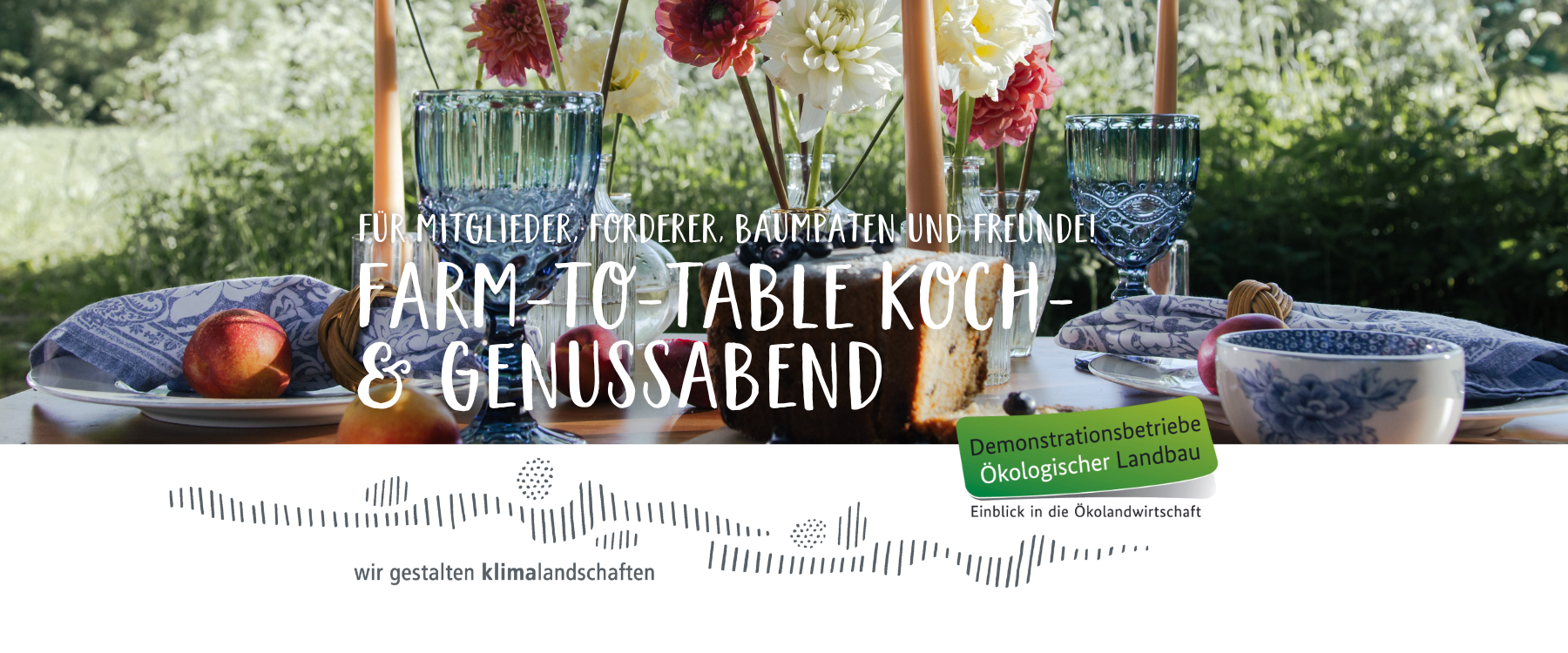 Ein gedeckter Tisch lädt zum Mitmachen ein.